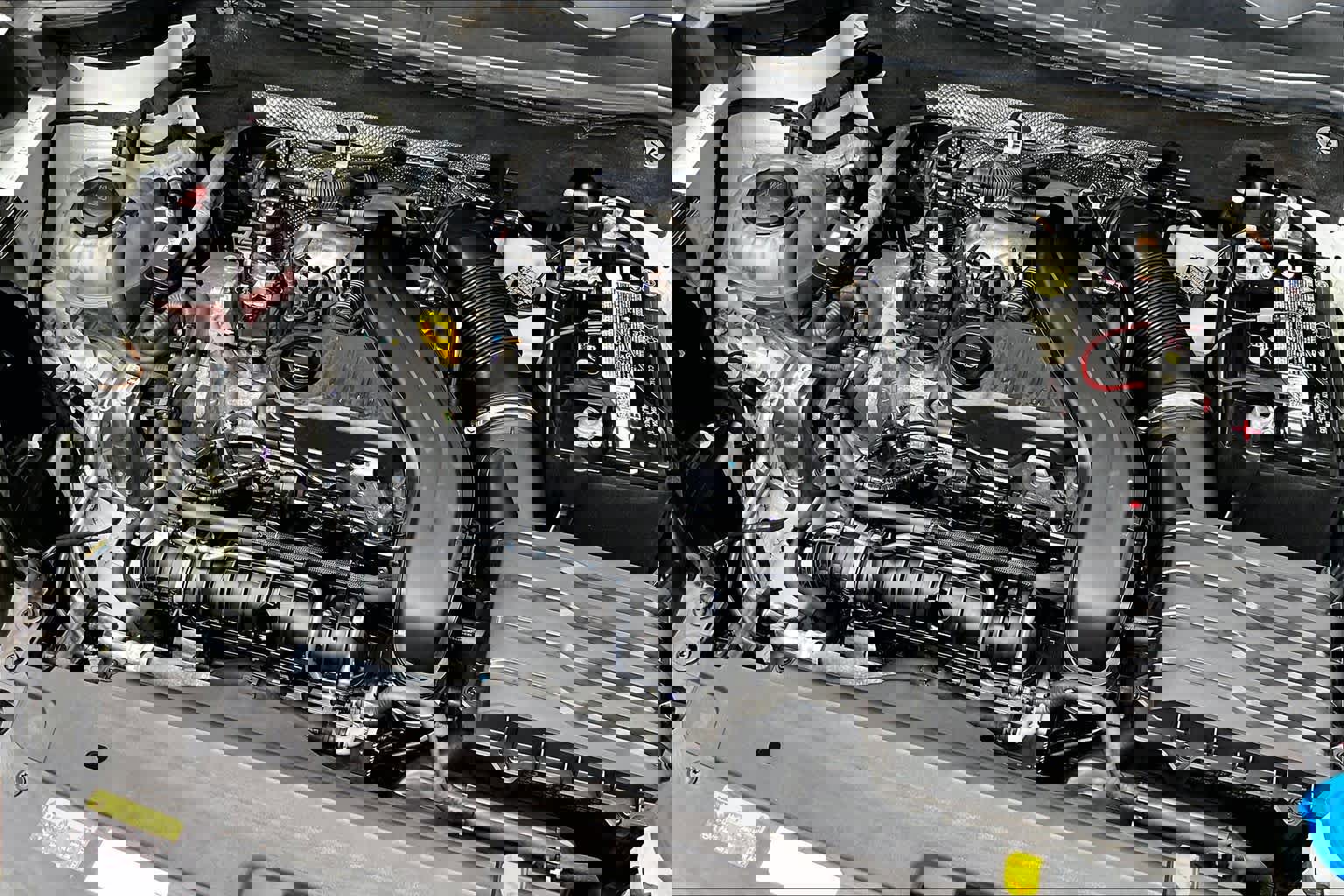 Certified 2022 Volkswagen Taos SE image 31