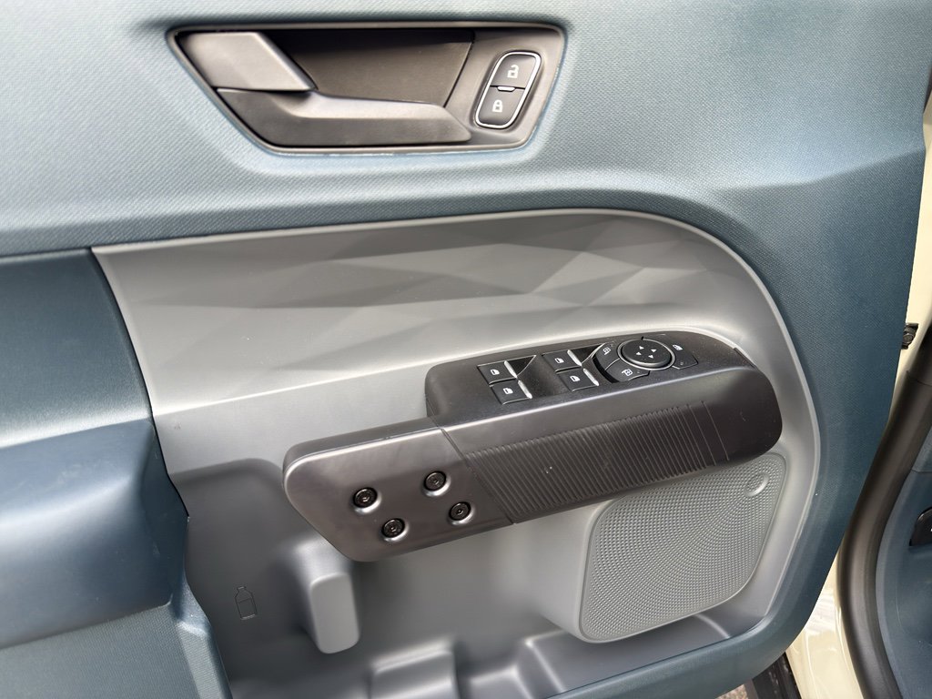 New 2025 Ford Maverick XLT w/ XLT Luxury Package image 12