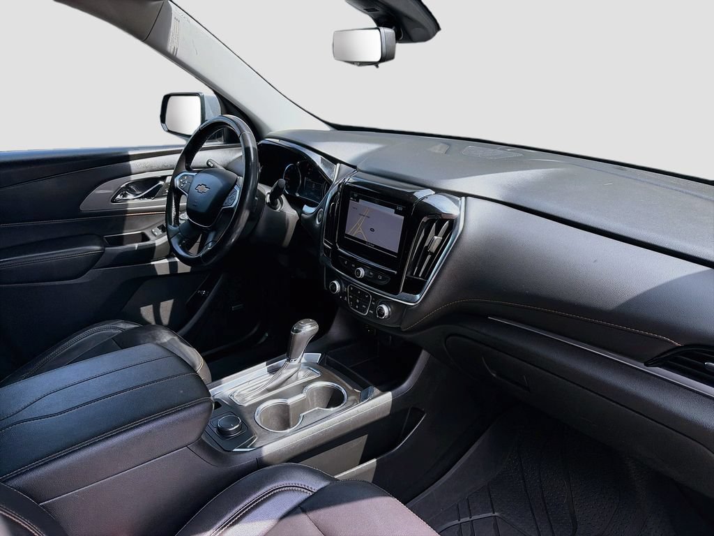 Used 2019 Chevrolet Traverse LT w/ LT Premium Package FWD image 32