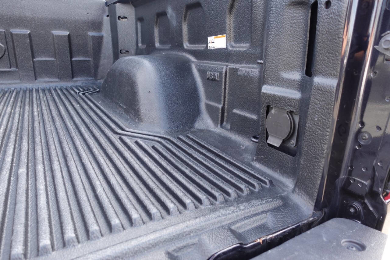 Used 2024 Chevrolet Silverado 1500 W/T w/ WT Fleet Convenience Package AWD/4WD image 24