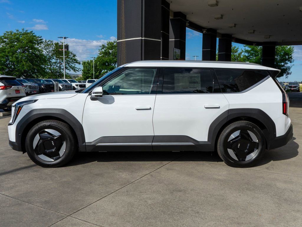 New 2026 Kia EV9 Wind image 4