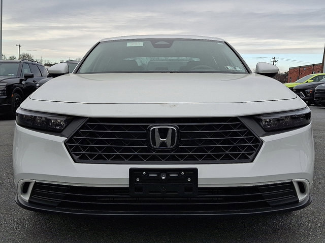 Used 2024 Honda Accord EX image 2