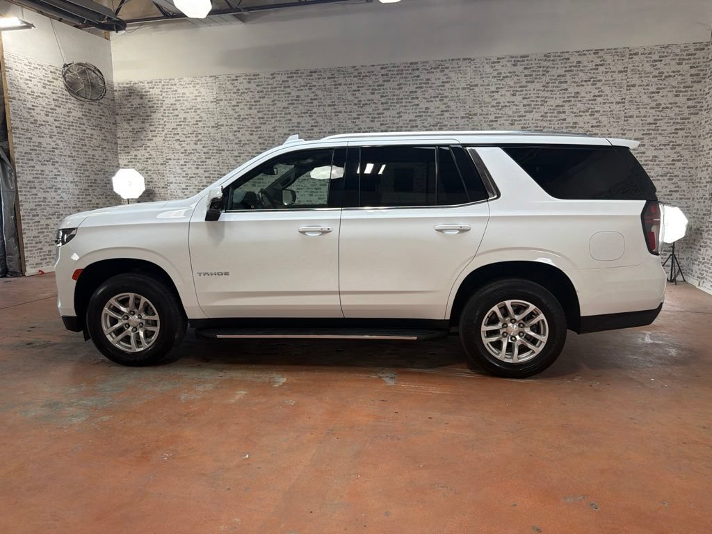 Used 2022 Chevrolet Tahoe LT w/ Luxury Package RWD image 4