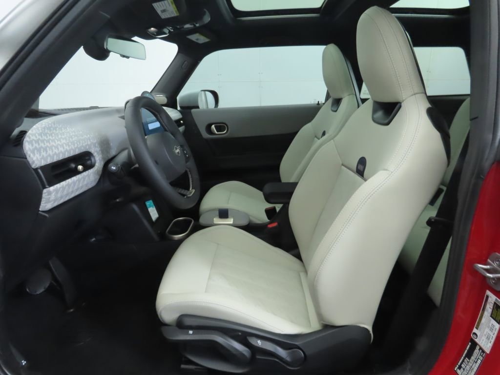 Used 2026 MINI Cooper 2-Door Hardtop FWD image 22