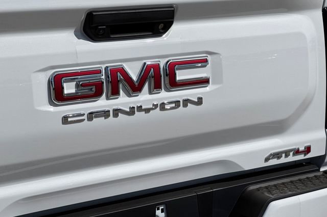 New 2026 GMC Canyon AT4 image 32