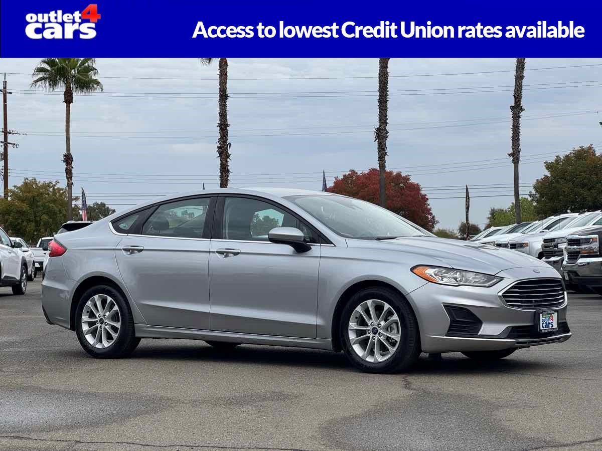 Used 2020 Ford Fusion SE FWD image 1
