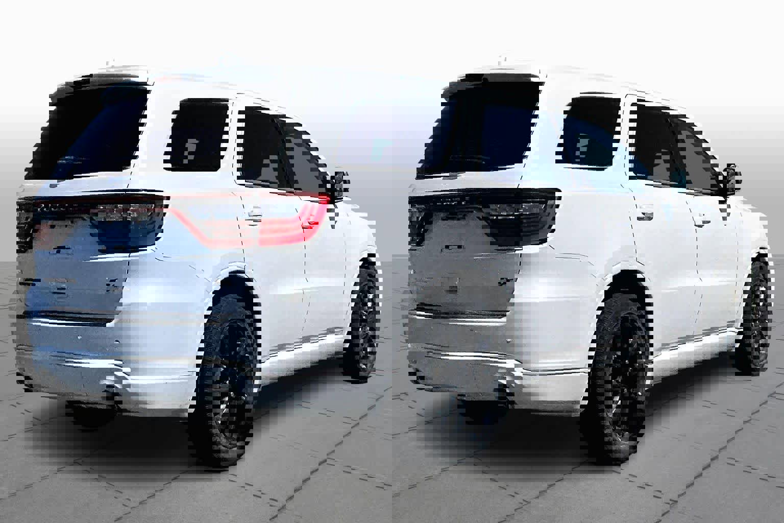 Used 2017 Dodge Durango R/T w/ Technology Group image 12