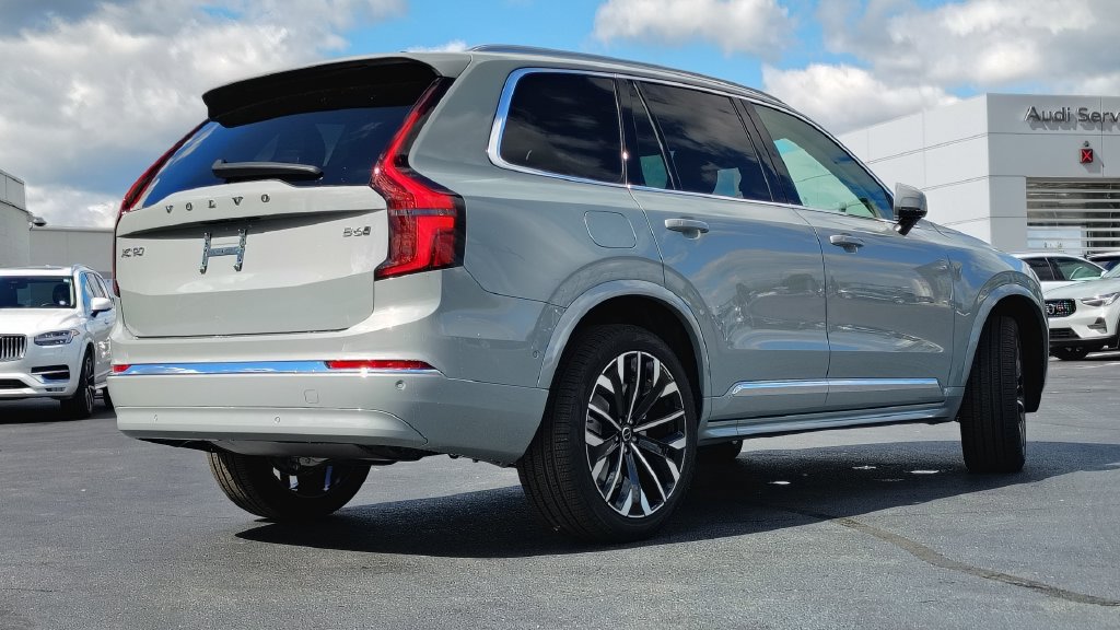 New 2026 Volvo XC90 B6 Plus AWD/4WD image 3