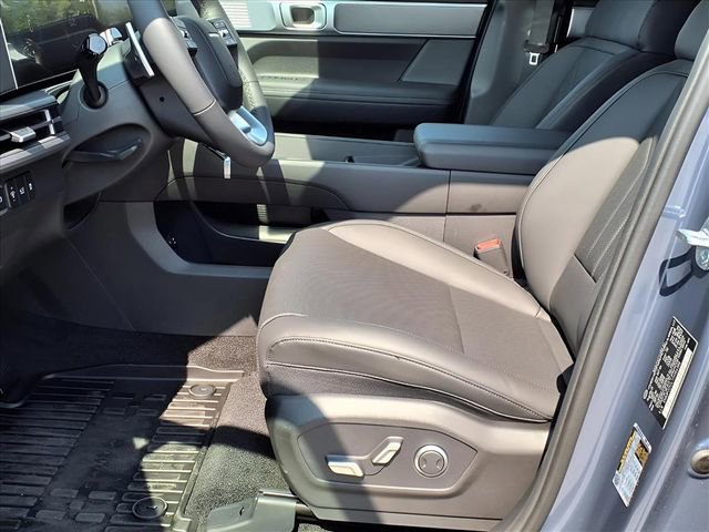 New 2026 Hyundai Santa Fe SEL image 16