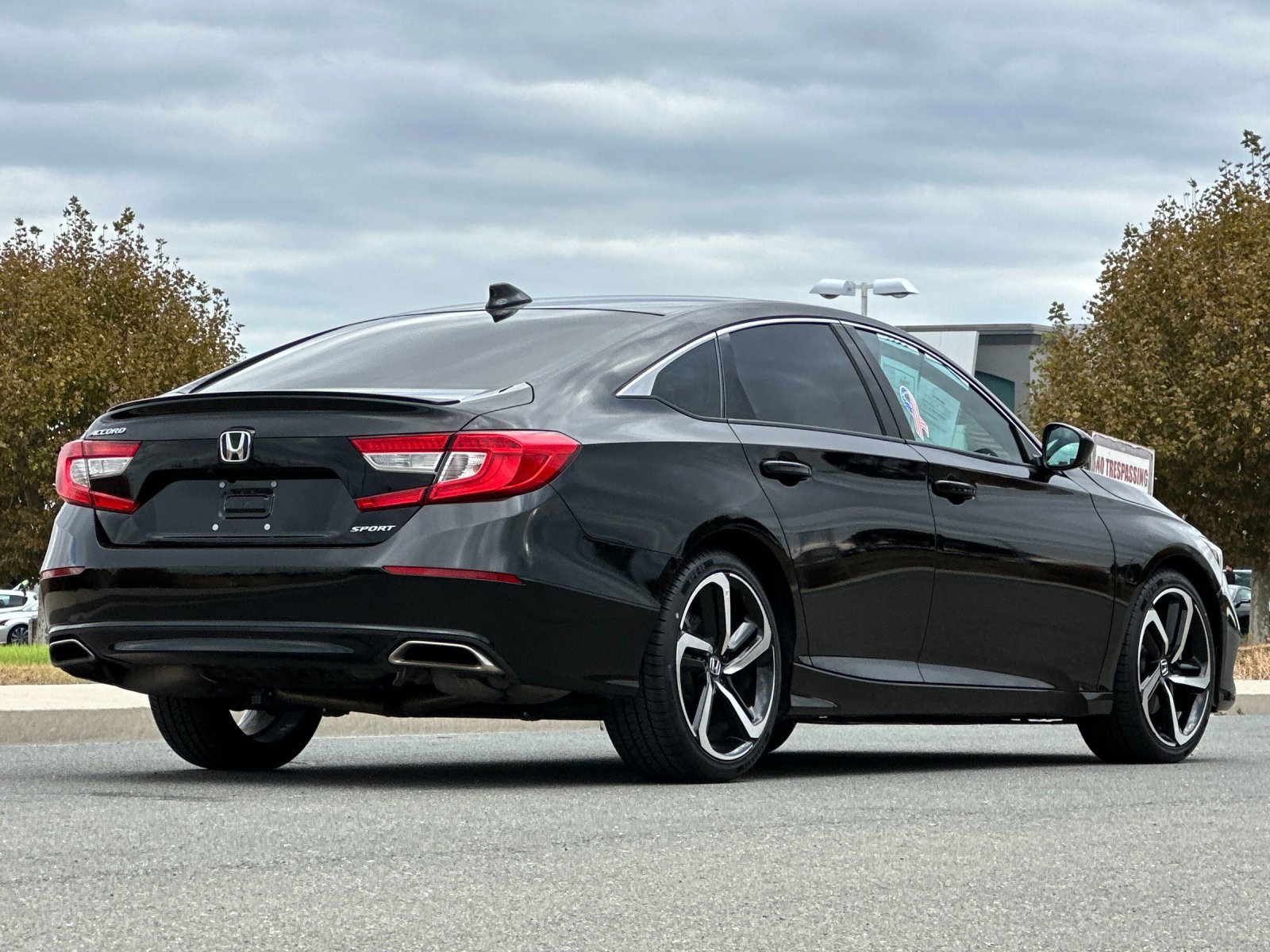 Used 2022 Honda Accord Sport image 4
