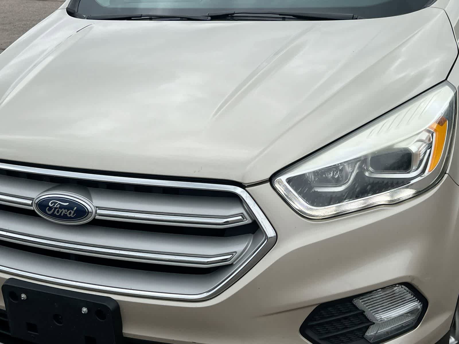 Used 2018 Ford Escape Titanium AWD/4WD image 11