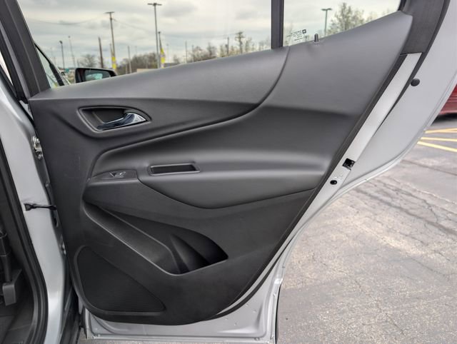 Used 2019 Chevrolet Equinox LT image 18