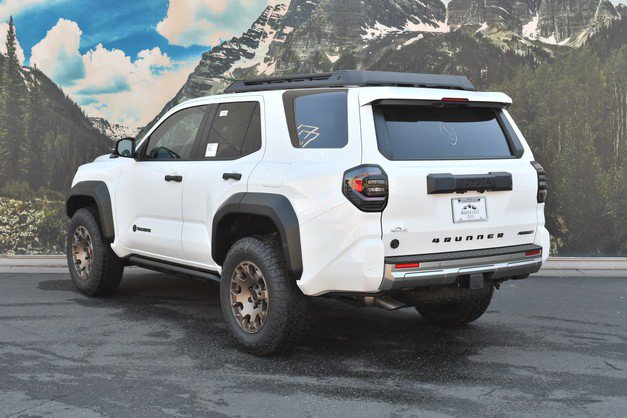 New 2026 Toyota 4Runner Trailhunter AWD/4WD image 3