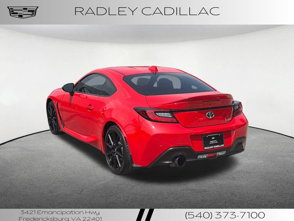 Used 2024 Toyota GR86 Premium RWD image 16