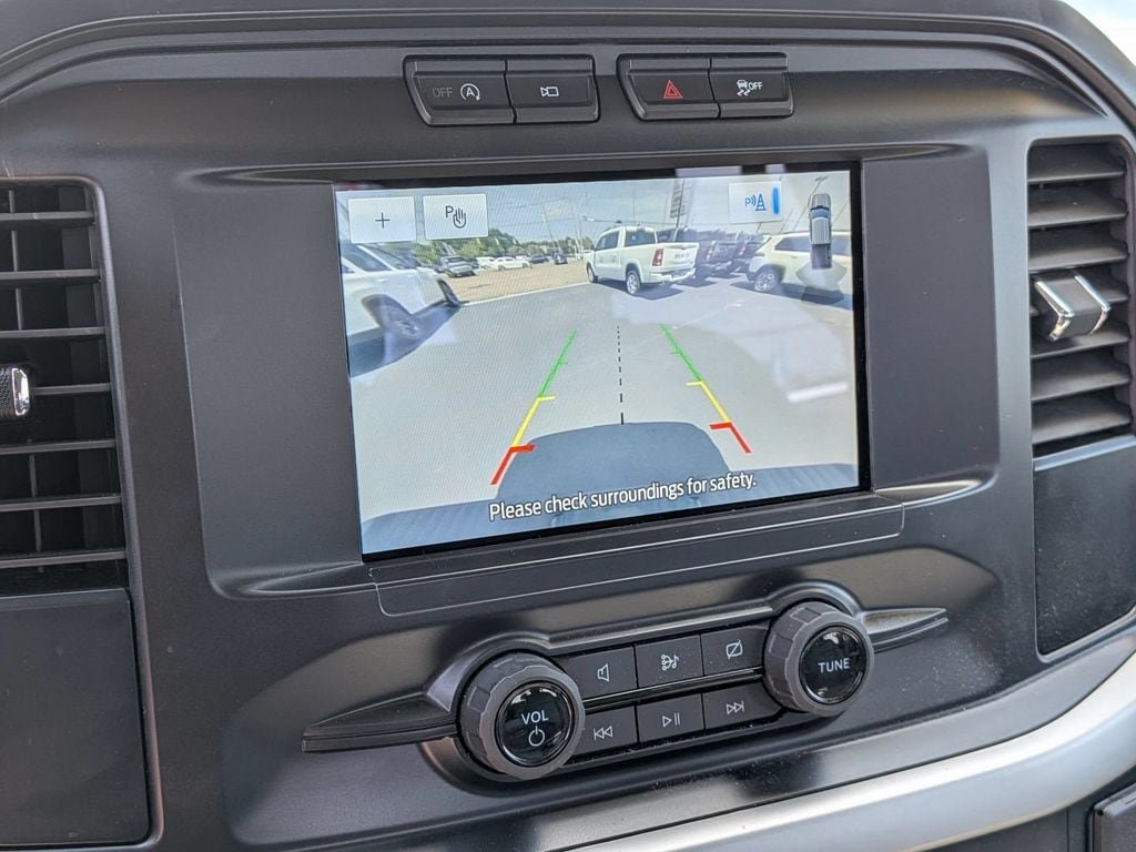 Used 2022 Ford F150 XL w/ Equipment Group 101A High AWD/4WD image 19