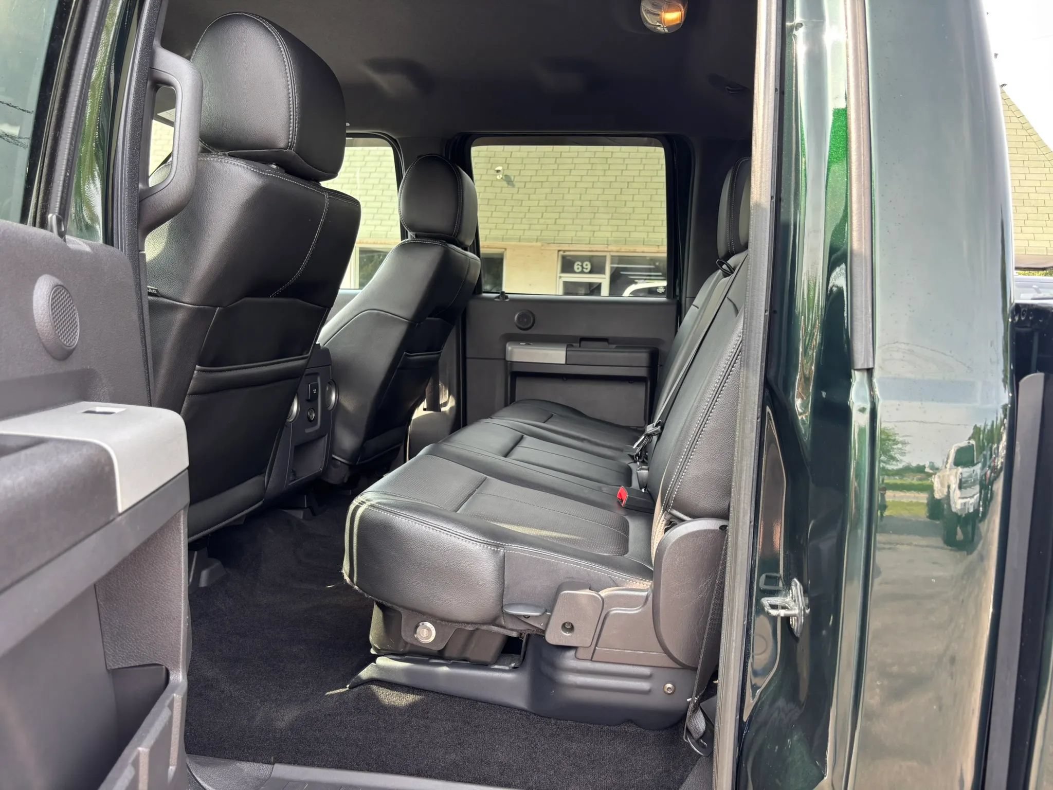Used 2015 Ford F250 Lariat w/ Chrome Package AWD/4WD image 27