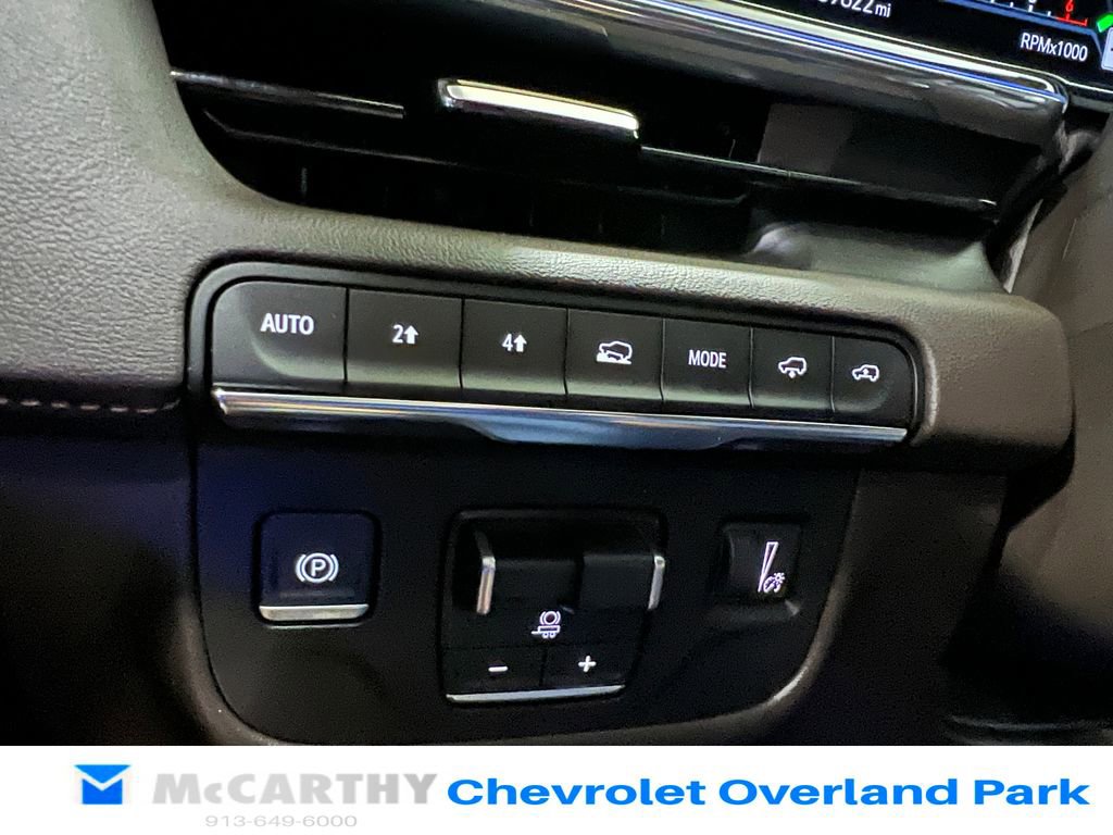 Used 2023 Cadillac Escalade Sport w/ Touring Package image 18