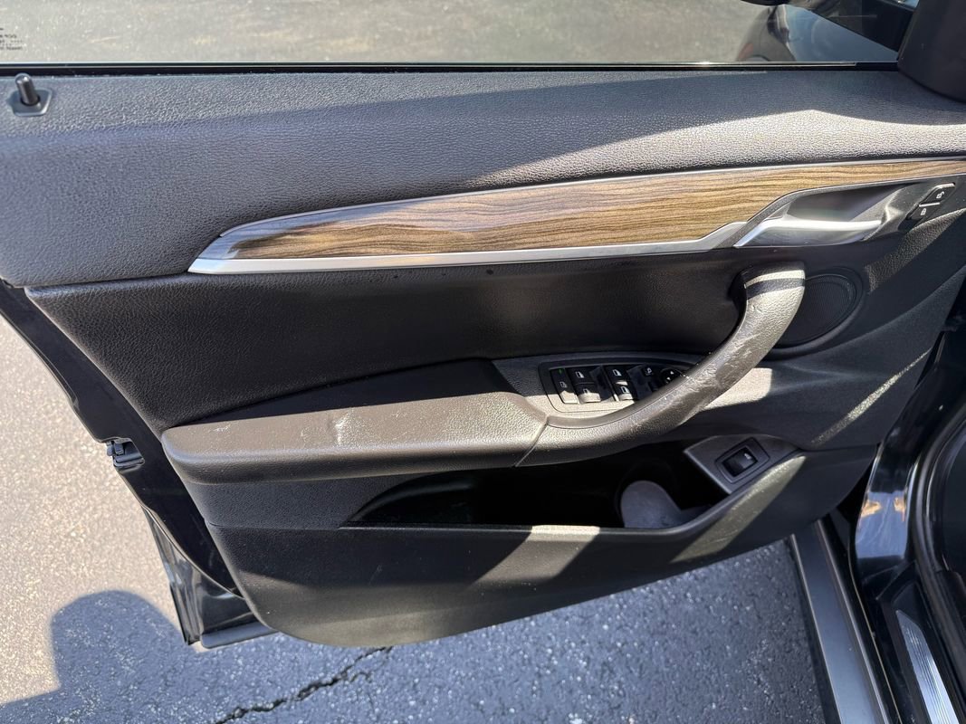 Used 2018 BMW X2 xDrive28i w/ M SportX Package image 9