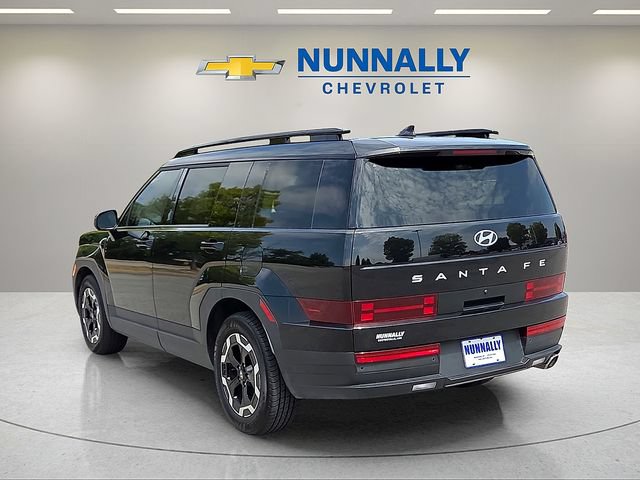 Used 2025 Hyundai Santa Fe SEL FWD image 3