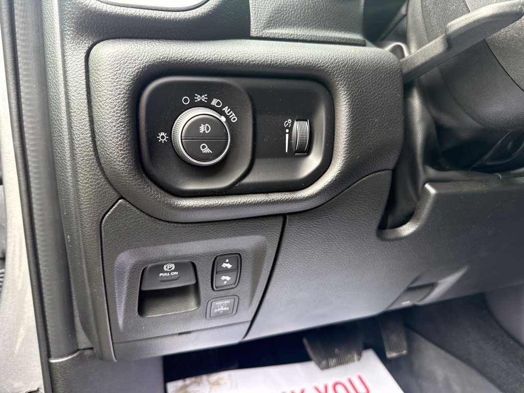 Used 2025 RAM 1500 Big Horn AWD/4WD image 14