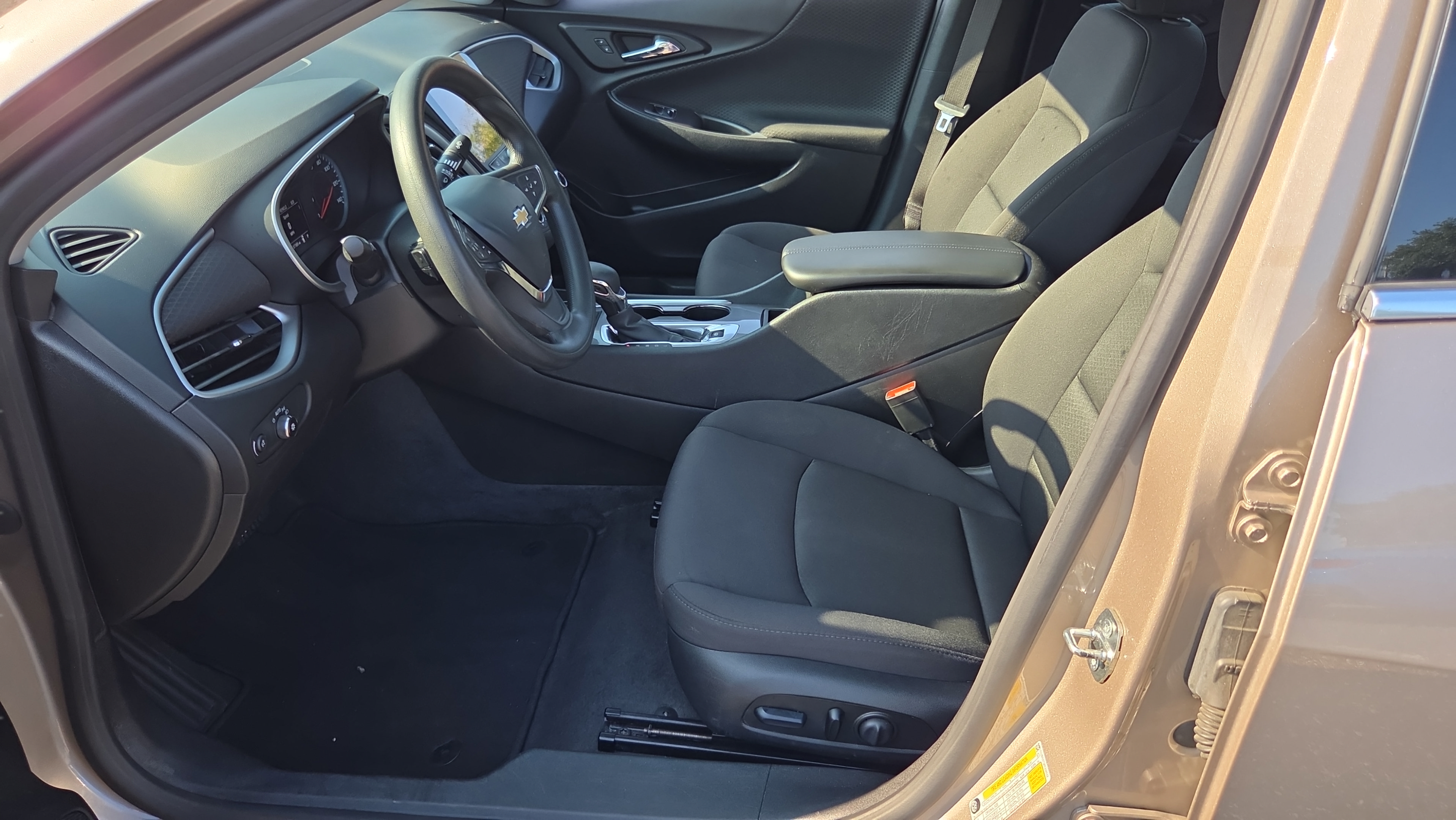 Certified 2023 Chevrolet Malibu LT FWD image 9