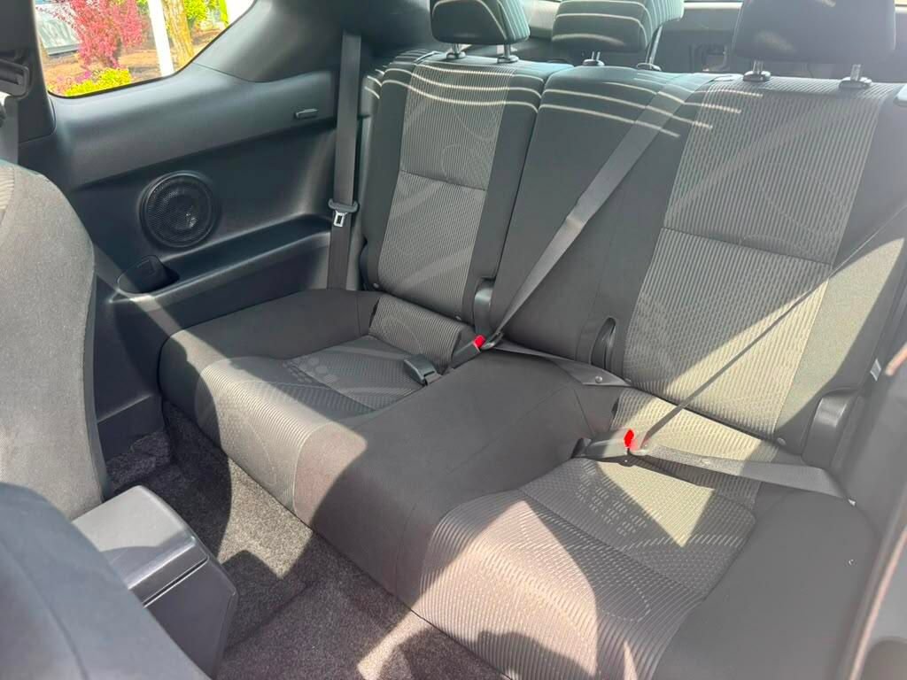 Used 2011 Scion tC FWD image 12