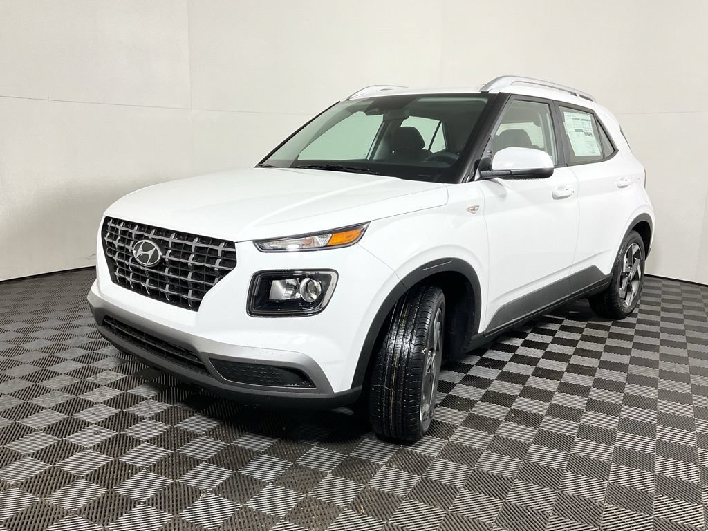 New 2026 Hyundai Venue SEL FWD image 9