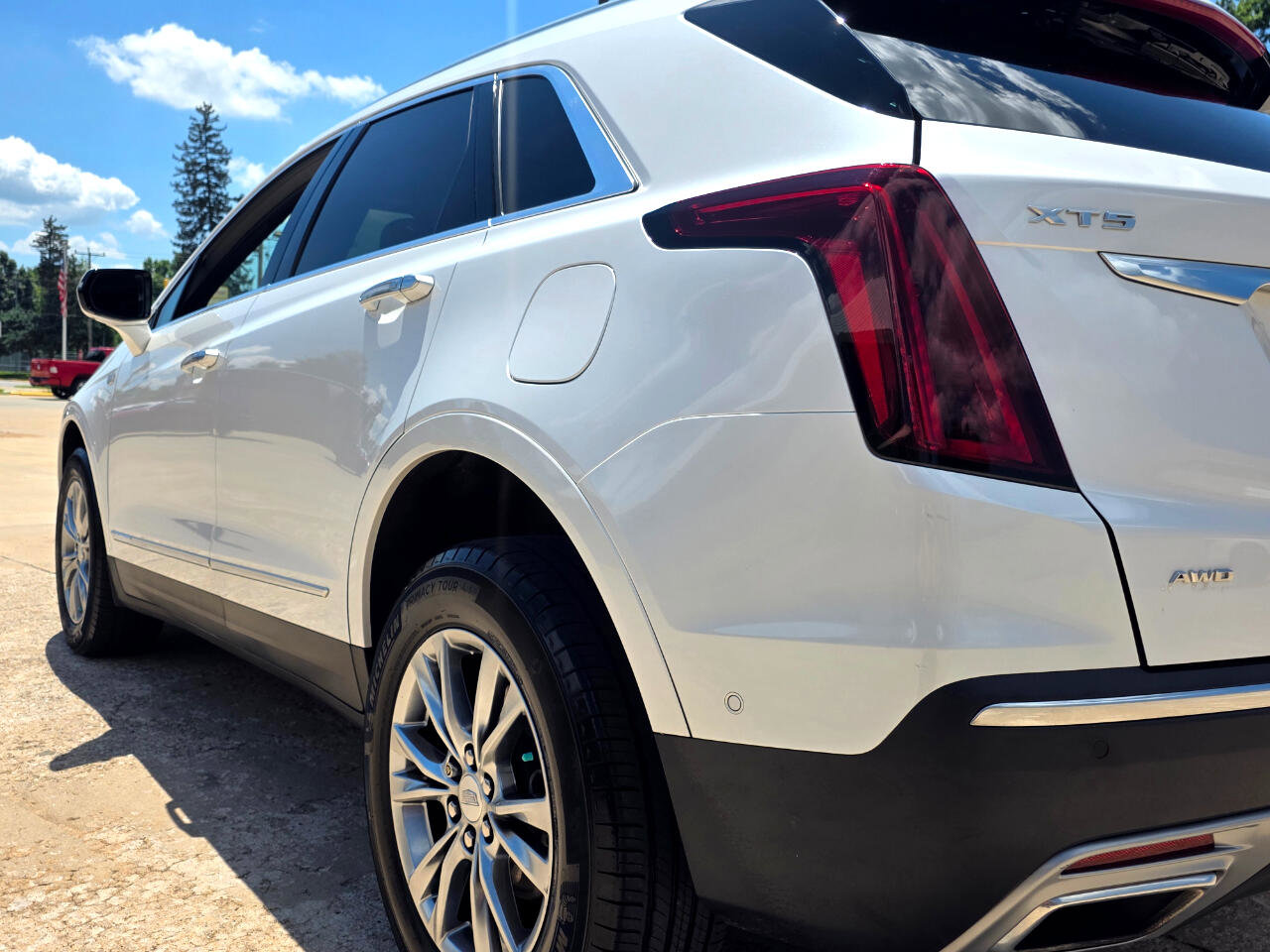 Used 2021 Cadillac XT5 Premium Luxury image 18