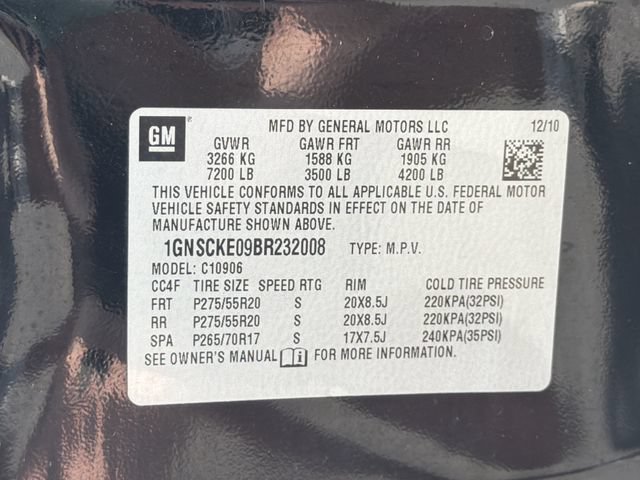 Used 2011 Chevrolet Suburban LTZ RWD image 33