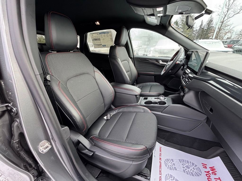 New 2026 Ford Escape ST-Line w/ Tech Pack #1 image 17