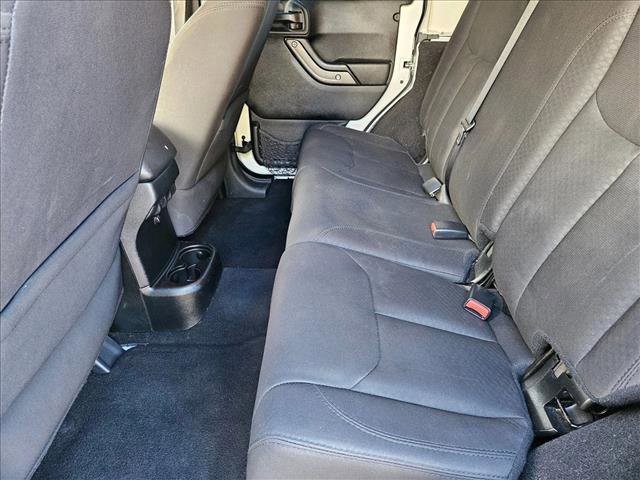 Used 2018 Jeep Wrangler Unlimited Sport S image 16