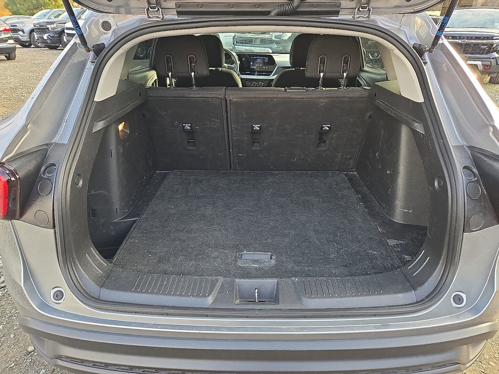 Used 2024 Chevrolet Trax LS w/ LS Convenience Package image 33