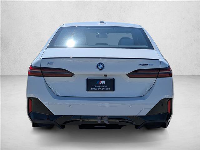New 2026 BMW i5 eDrive40 w/ M Sport Package image 8