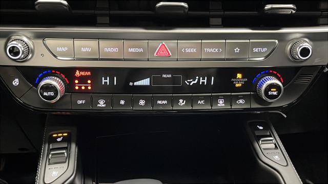 Used 2025 Kia Telluride EX X-Line AWD/4WD image 18