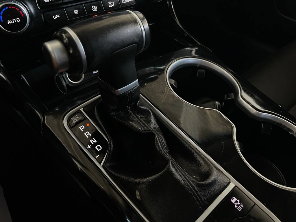 Used 2019 Kia Stinger RWD image 32