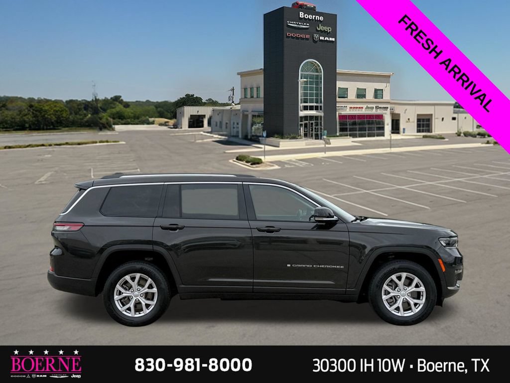 Used 2022 Jeep Grand Cherokee L Limited AWD/4WD image 5