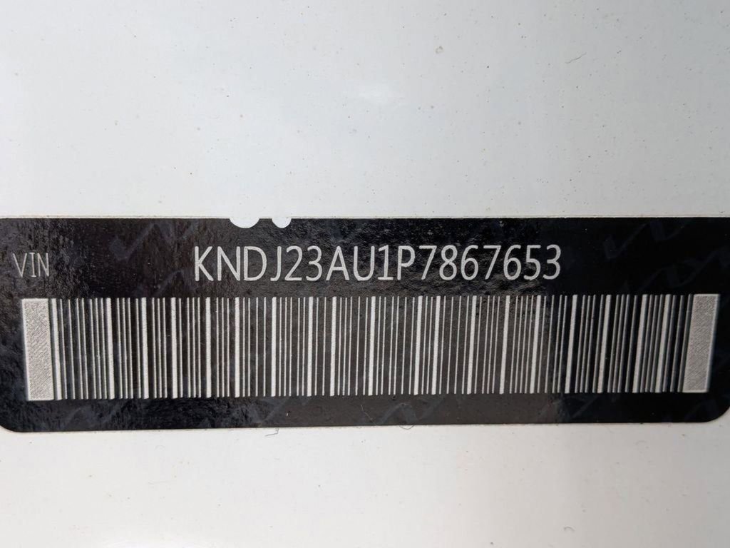 Used 2023 Kia Soul LX w/ LX Technology Package FWD image 27