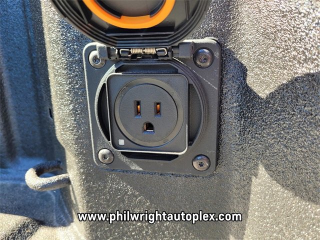 New 2026 GMC Sierra 1500 SLT image 6