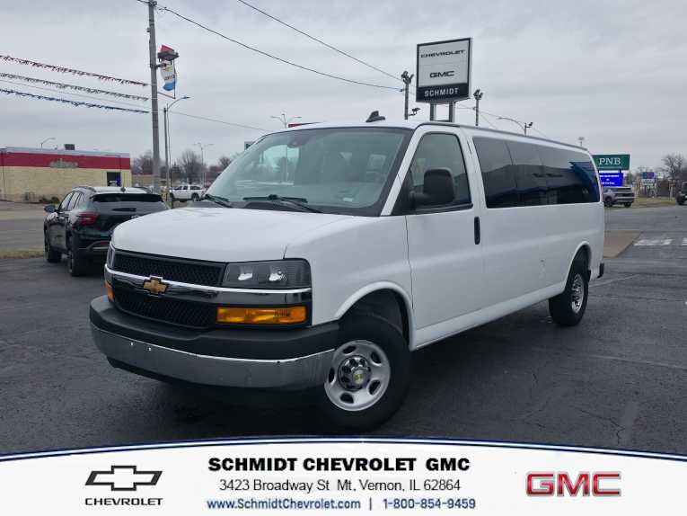 Used 2025 Chevrolet Express 3500 LT w/ LT Preferred Equipment Group video 1