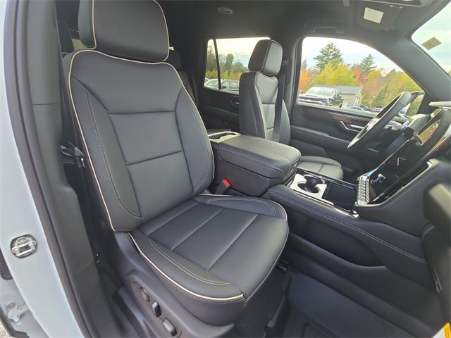 New 2026 GMC Yukon Elevation image 29