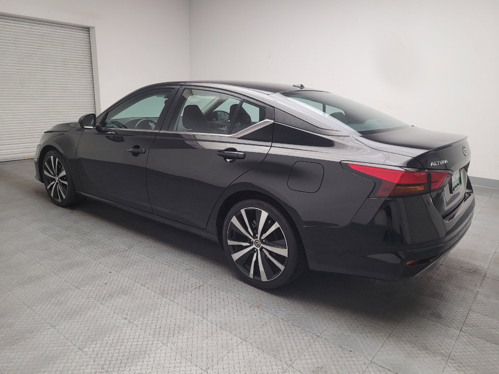 Used 2021 Nissan Altima 2.5 SR FWD image 3