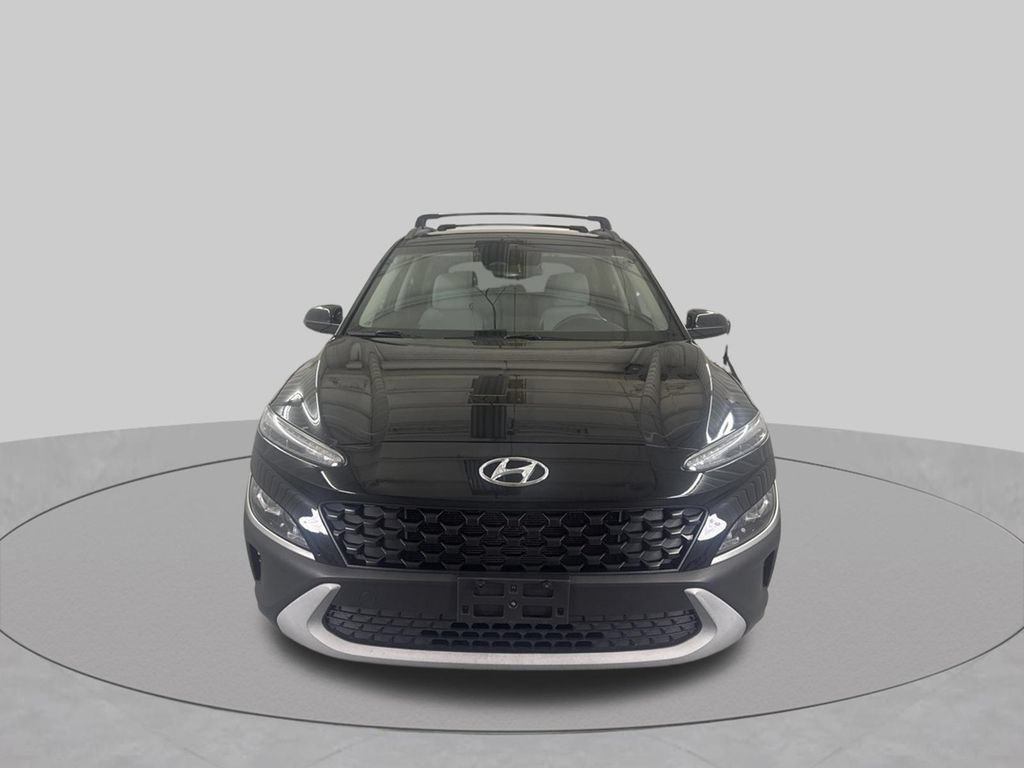 Used 2023 Hyundai Kona SEL FWD image 3