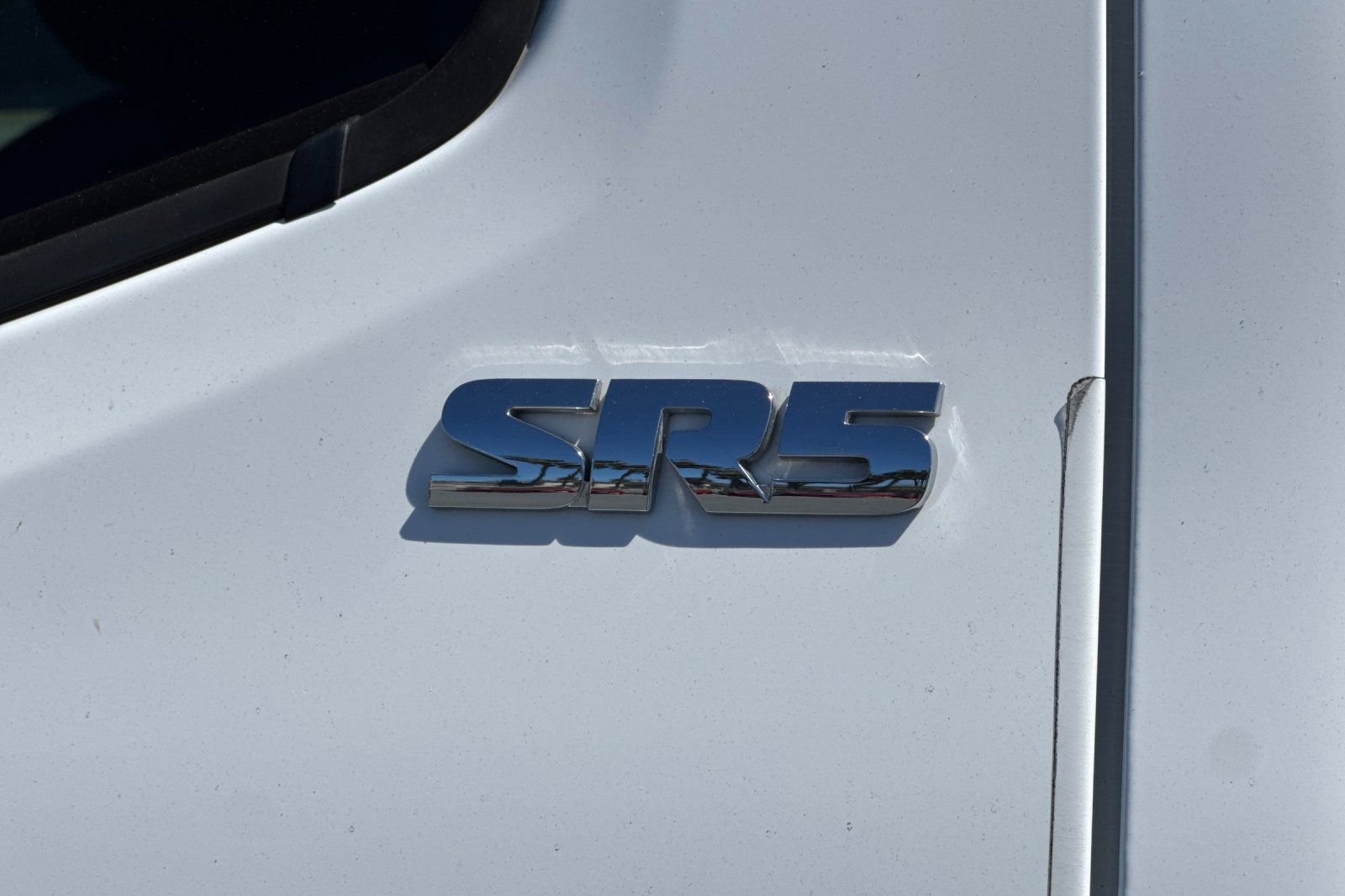 Used 2019 Toyota Tacoma SR5 RWD image 25