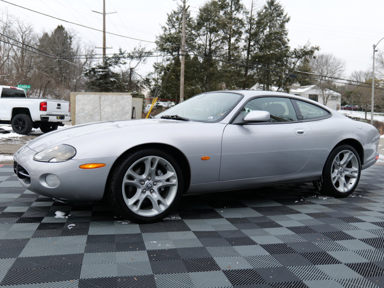 Used 2004 Jaguar XK8 Coupe image 71