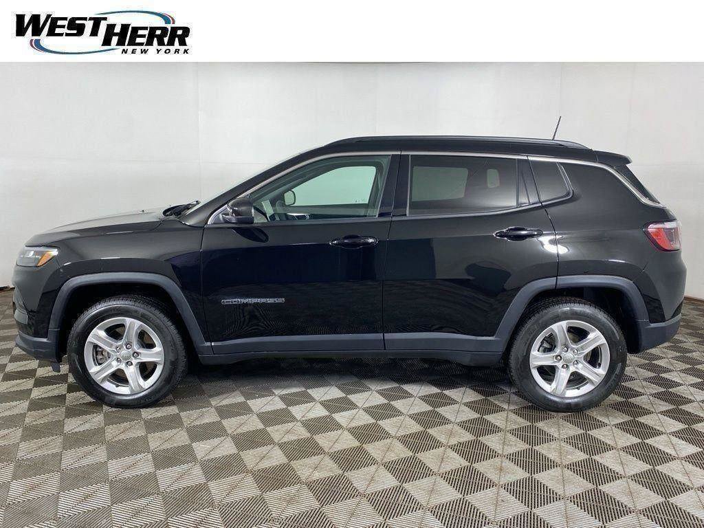 Used 2023 Jeep Compass Latitude w/ Convenience Group AWD/4WD image 51
