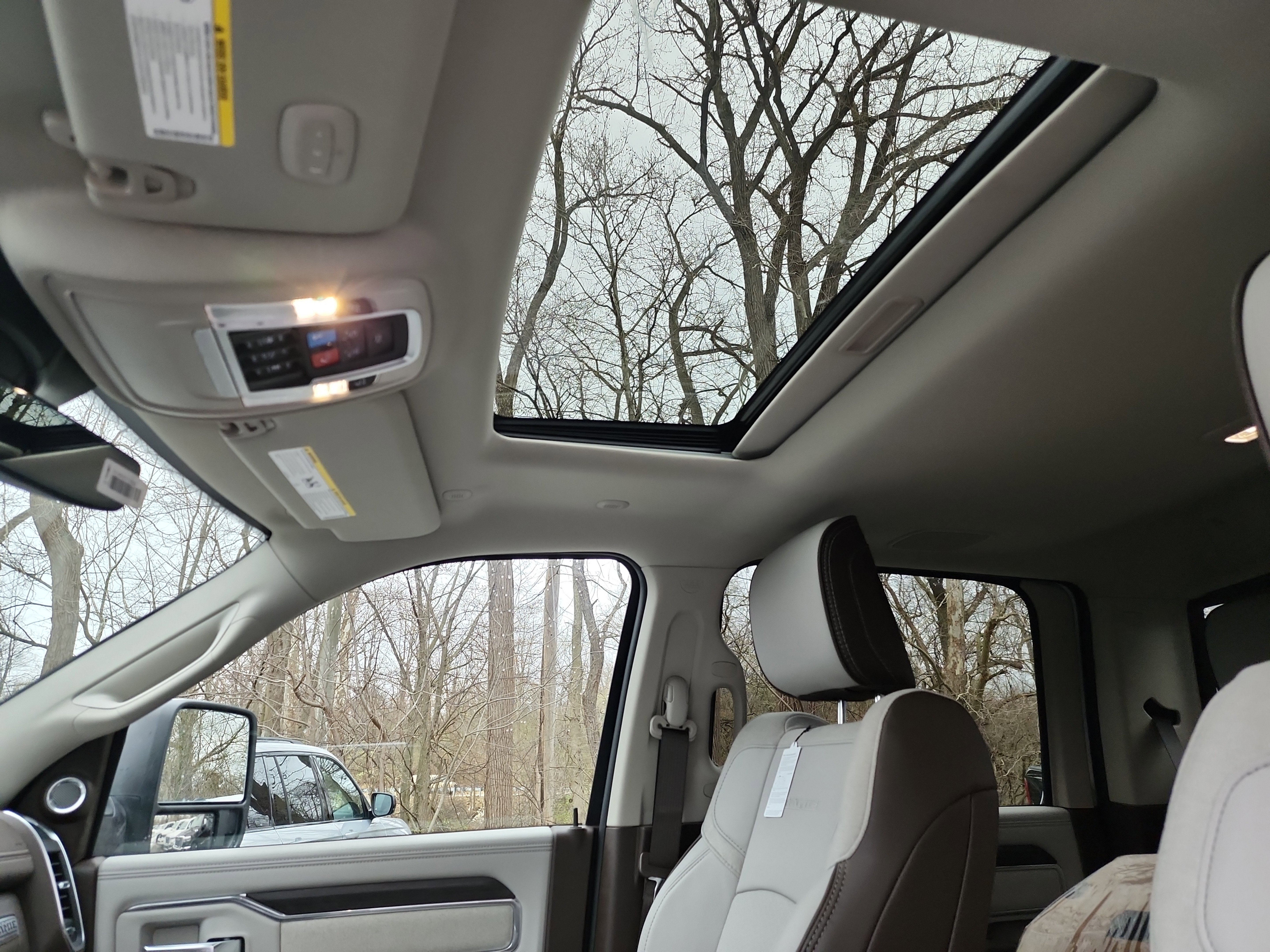 New 2025 RAM 2500 Laramie image 5