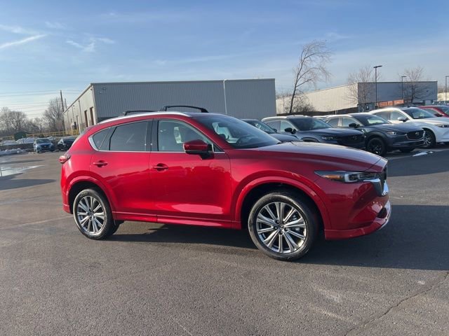 New 2025 MAZDA CX-5 Signature image 2