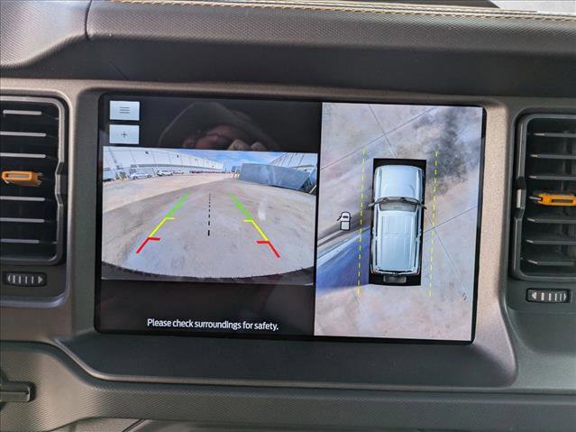 Used 2024 Ford Bronco Badlands image 14