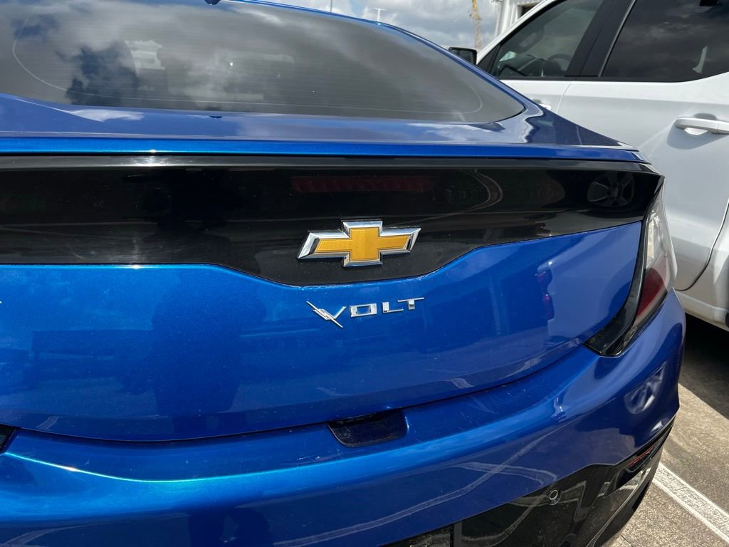 Used 2017 Chevrolet Volt Premier w/ Driver Confidence II Package image 4