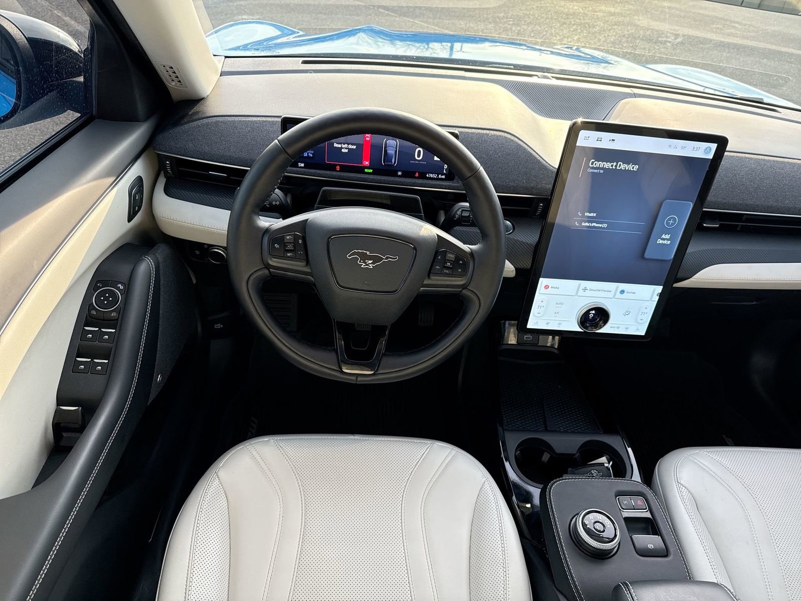 Used 2022 Ford Mustang Mach-E Premium image 14